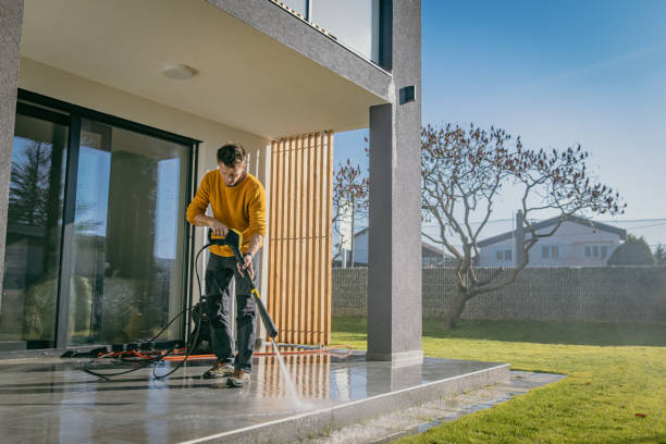 Best Window and Screen Pressure Cleaning in Village Of Waukesha, WI